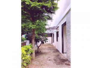 ทาวน์โฮมติดถนนกาญจนาภิเษก