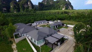 Brand new Villa 3 bedroom with pool and private jacuzzi in Aonang Krabi