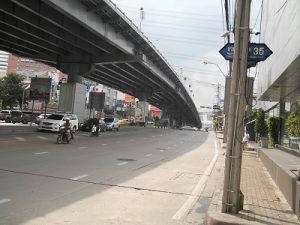 ทาวน์เฮ้าส์แยกพงษ์เพชร