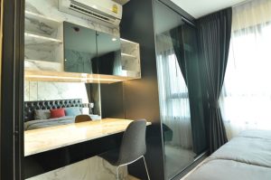 CBD Asoke Condo for rent Full furnished