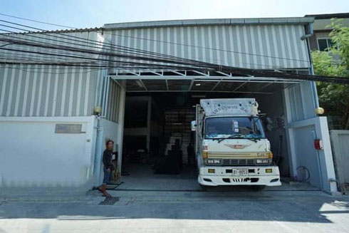 ขายโกดังคลังสินค้าลาดพร้าว 34 เหมาะทำออฟฟิศสตูดิโอ ทำเป็นสตูดิโอ ขายถูกกว่าทั่วไปกู้ได้สูง กู้ได้เต็ม